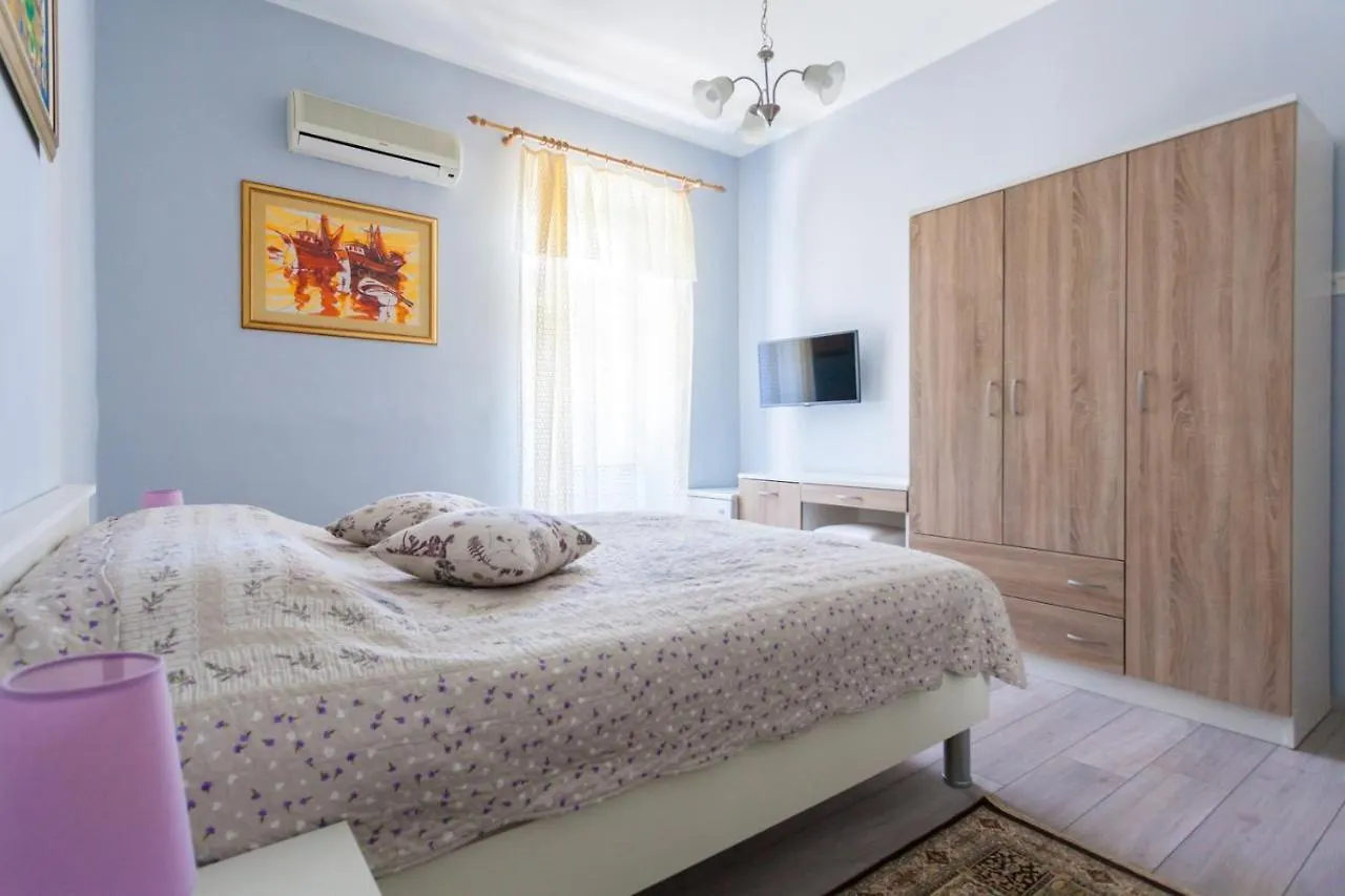 Rooms Marija Malinska Guest house
