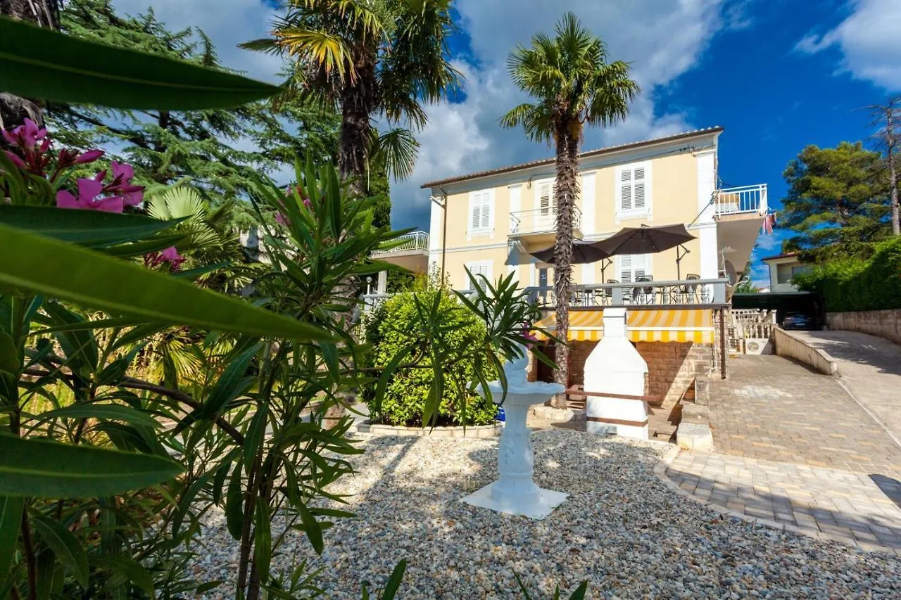 Rooms Marija Malinska Guest house